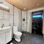Upea Kattohuoneisto Oulun Keskustan Lähellä Huoneisto Oulu