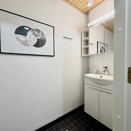 Apartment Upea Kattohuoneisto Oulun Keskustan Laehellae Oulu